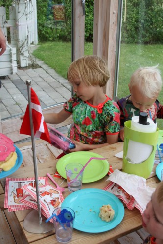 Klik på billedet for at se det i større format