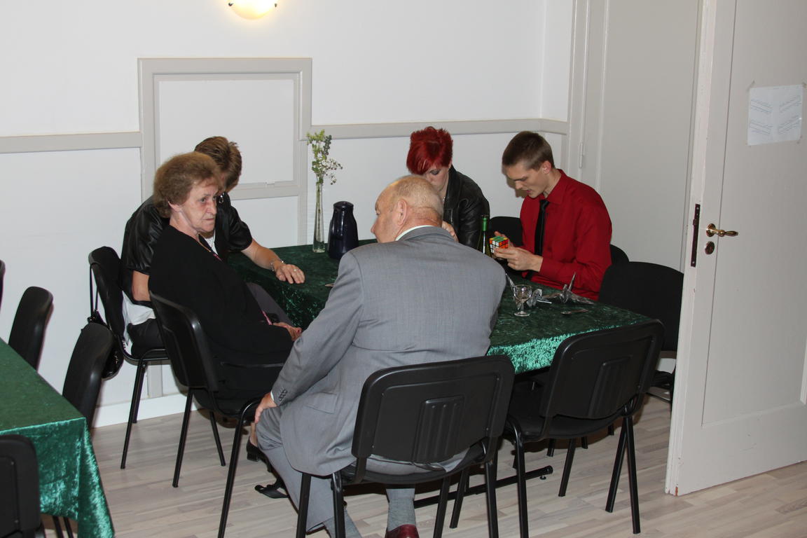 Klik på billedet for at lukke vinduet
