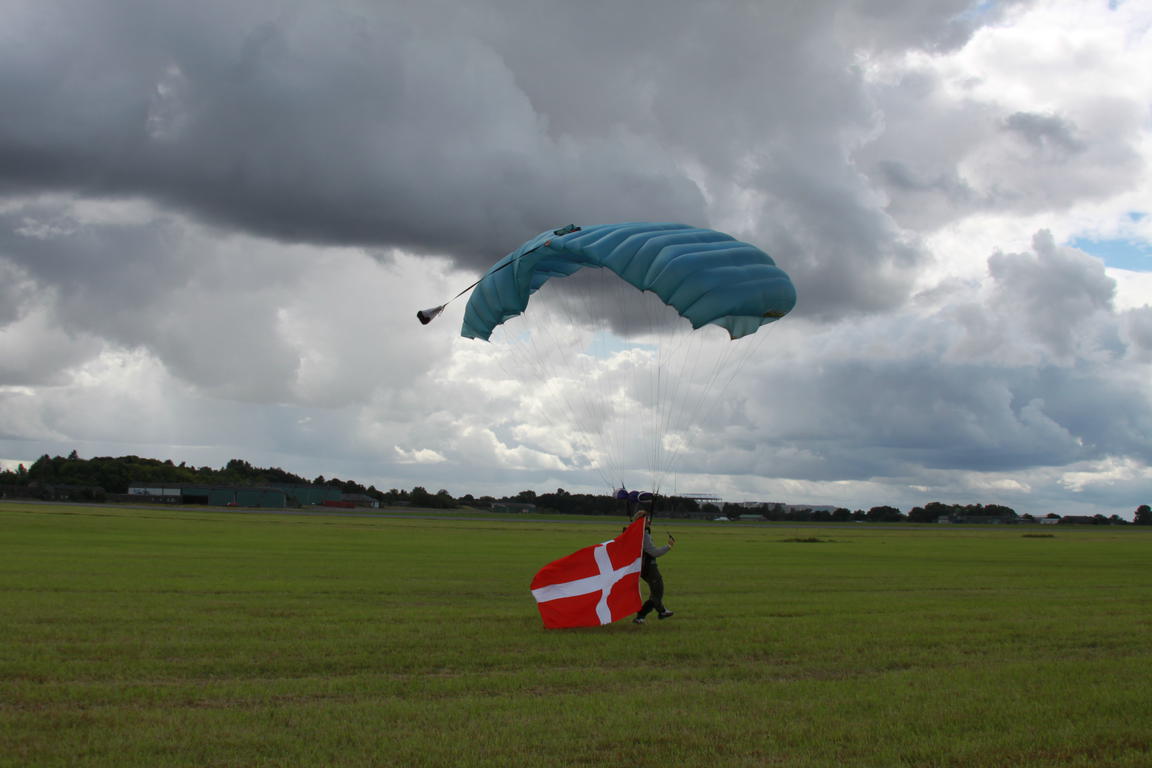 Klik på billedet for at lukke vinduet