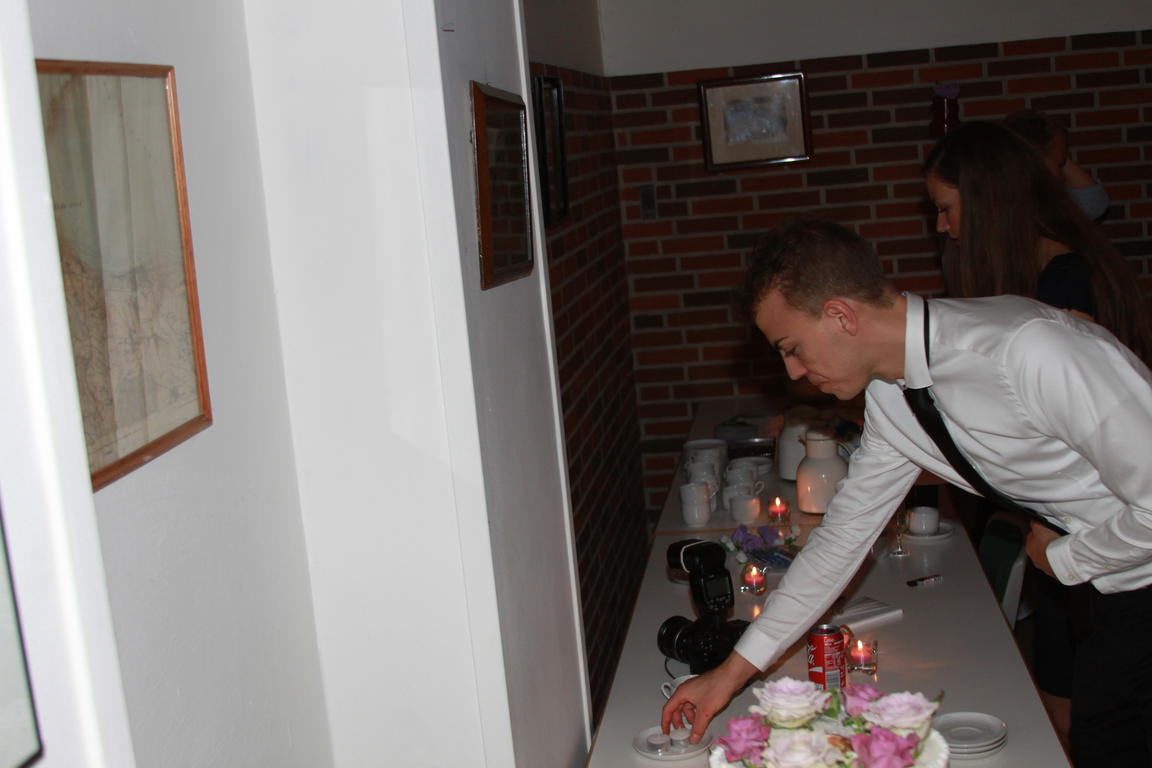Klik på billedet for at lukke vinduet
