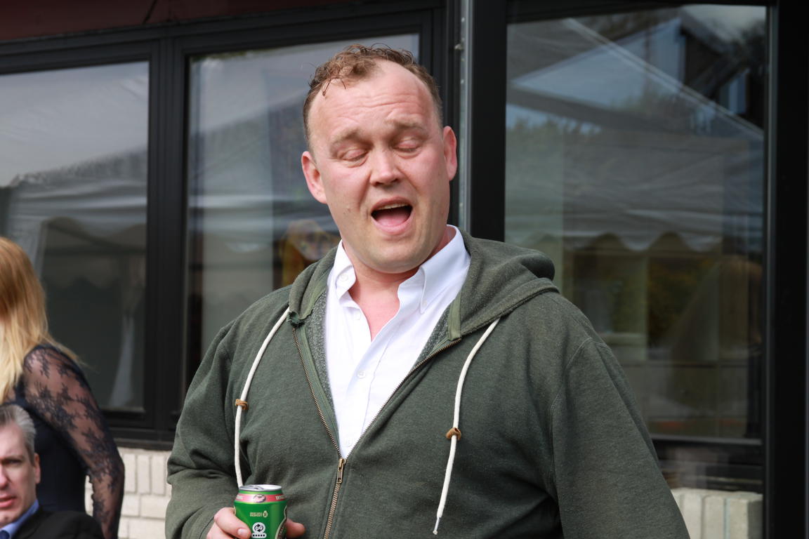 Klik på billedet for at lukke vinduet