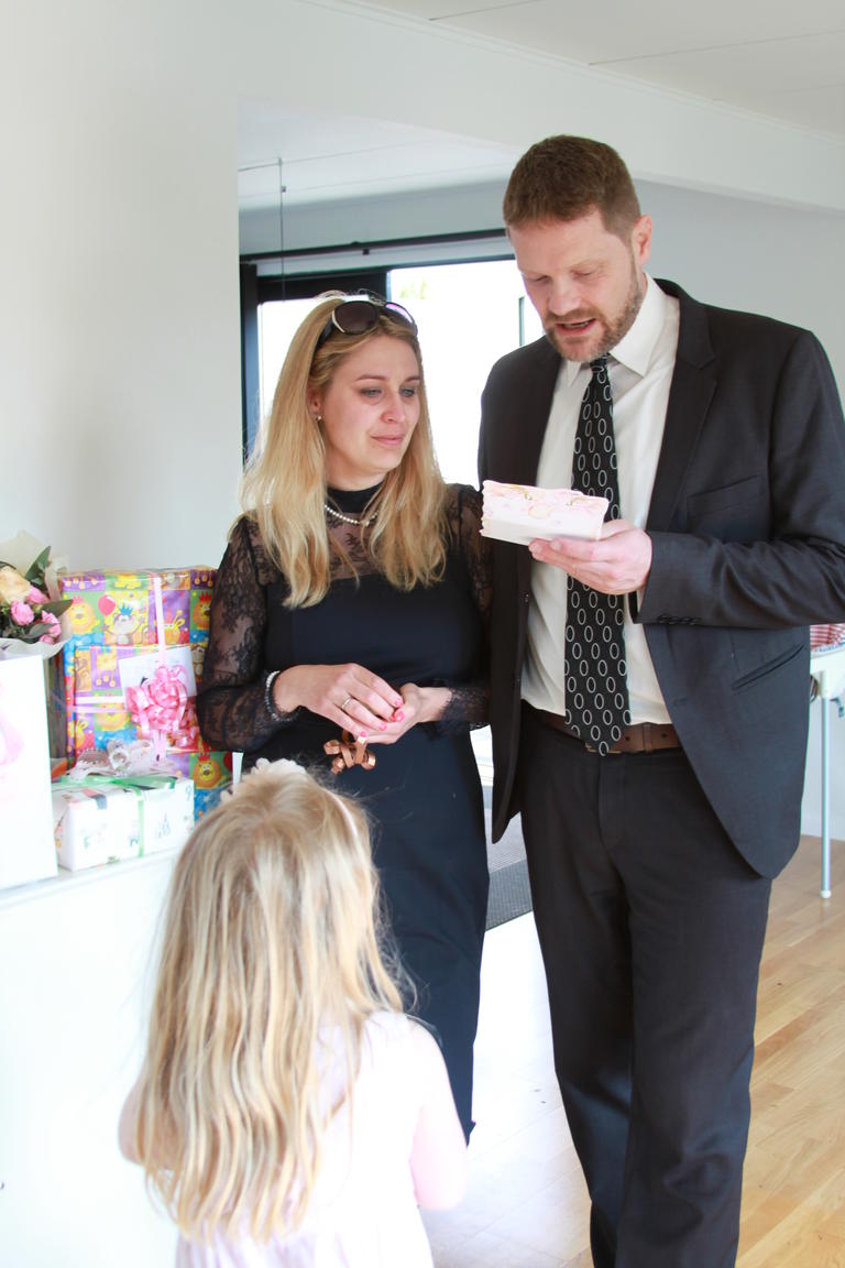 Klik på billedet for at lukke vinduet