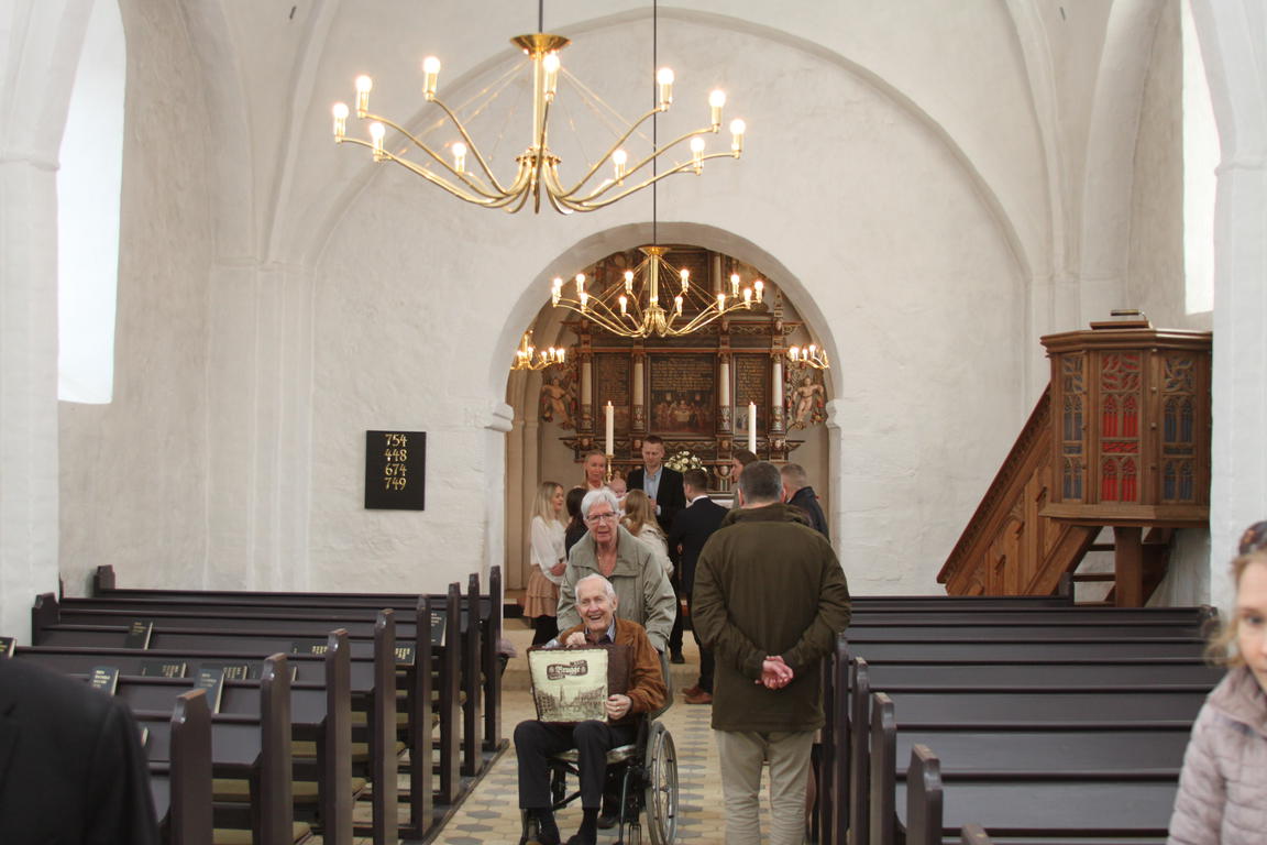 Klik på billedet for at lukke vinduet
