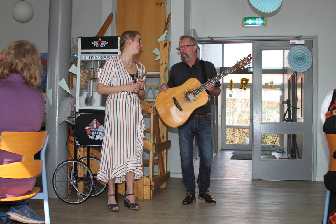 Klik på billedet for at lukke vinduet