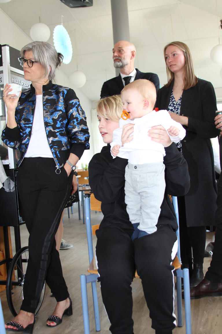 Klik på billedet for at lukke vinduet
