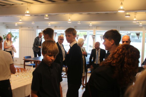 Klik på billedet for at se det i større format