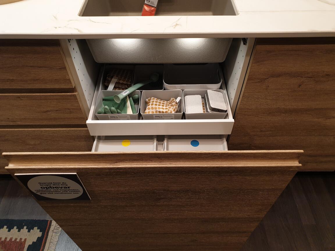Klik på billedet for at lukke vinduet