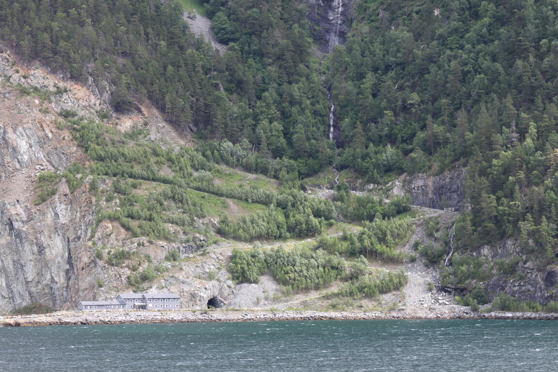 Klik på billedet for at lukke vinduet