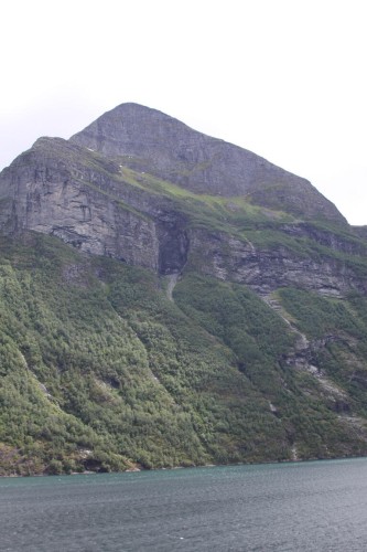 Klik på billedet for at se det i større format
