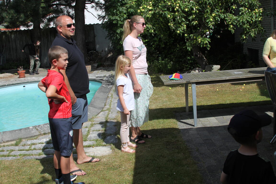 Klik på billedet for at lukke vinduet