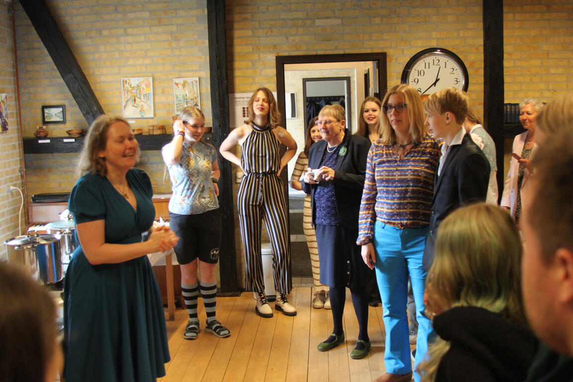 Klik på billedet for at lukke vinduet