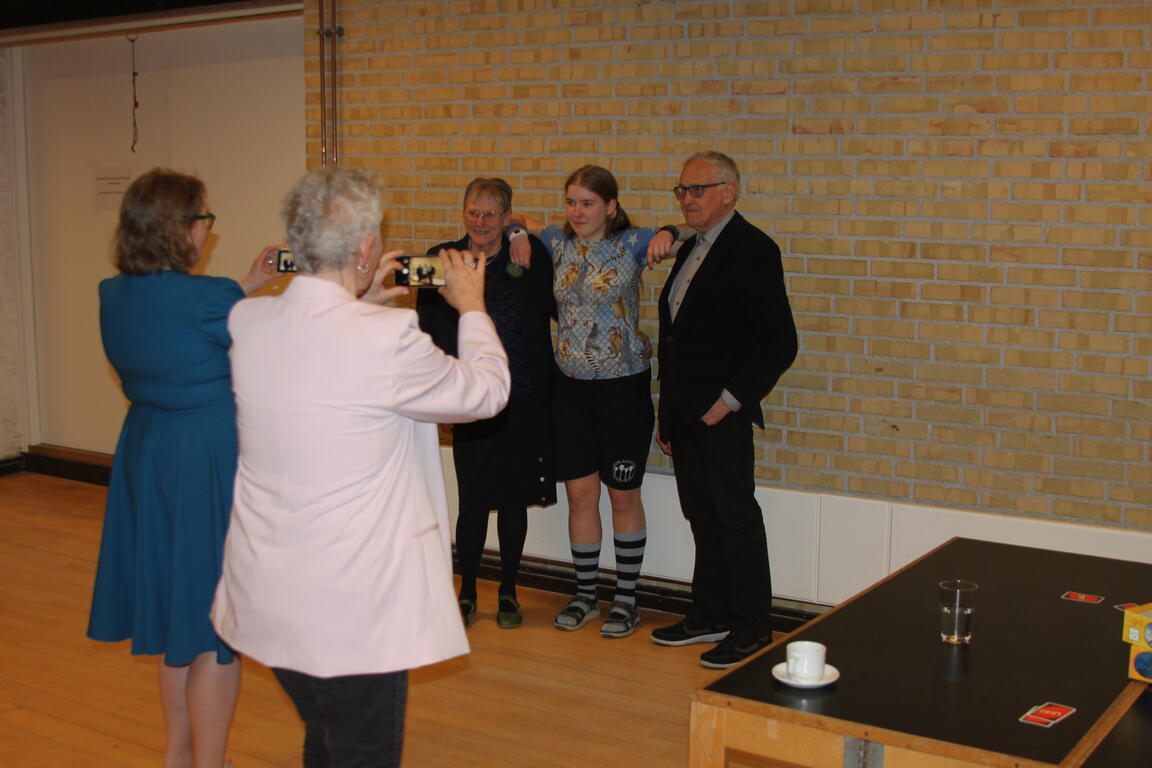 Klik på billedet for at lukke vinduet