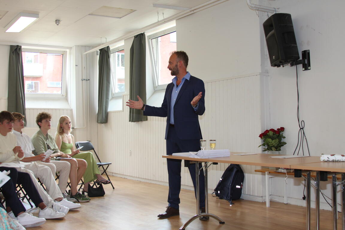Klik på billedet for at lukke vinduet