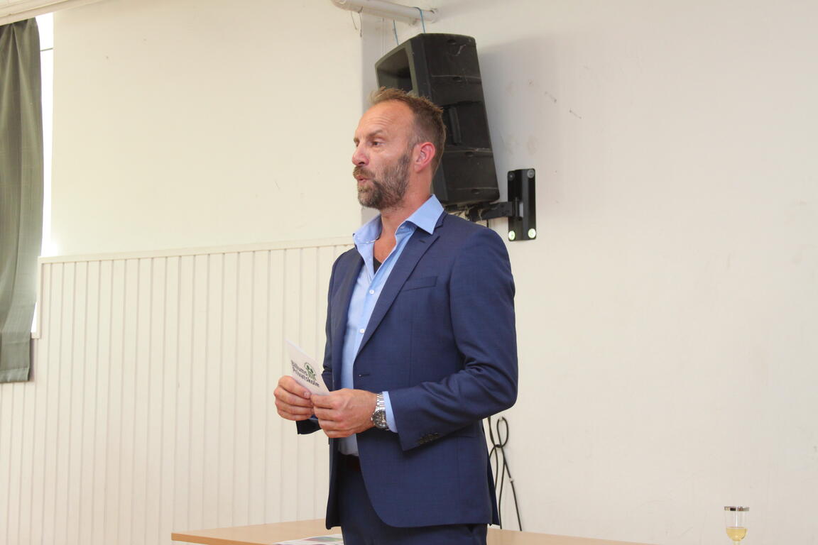 Klik på billedet for at lukke vinduet