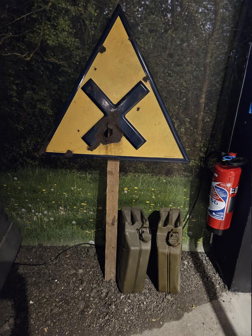 Klik på billedet for at lukke vinduet
