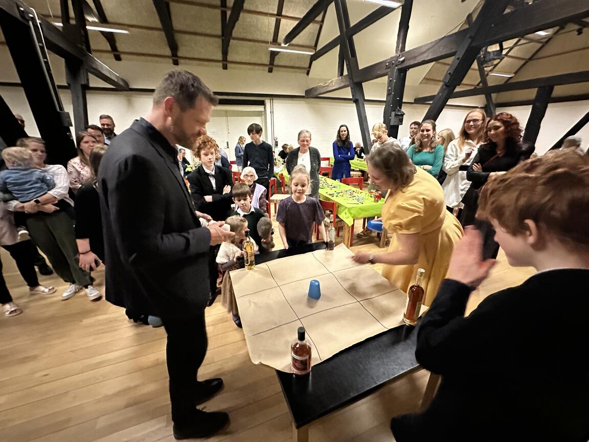 Klik på billedet for at lukke vinduet