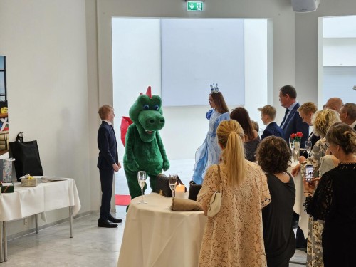 Klik på billedet for at se det i større format