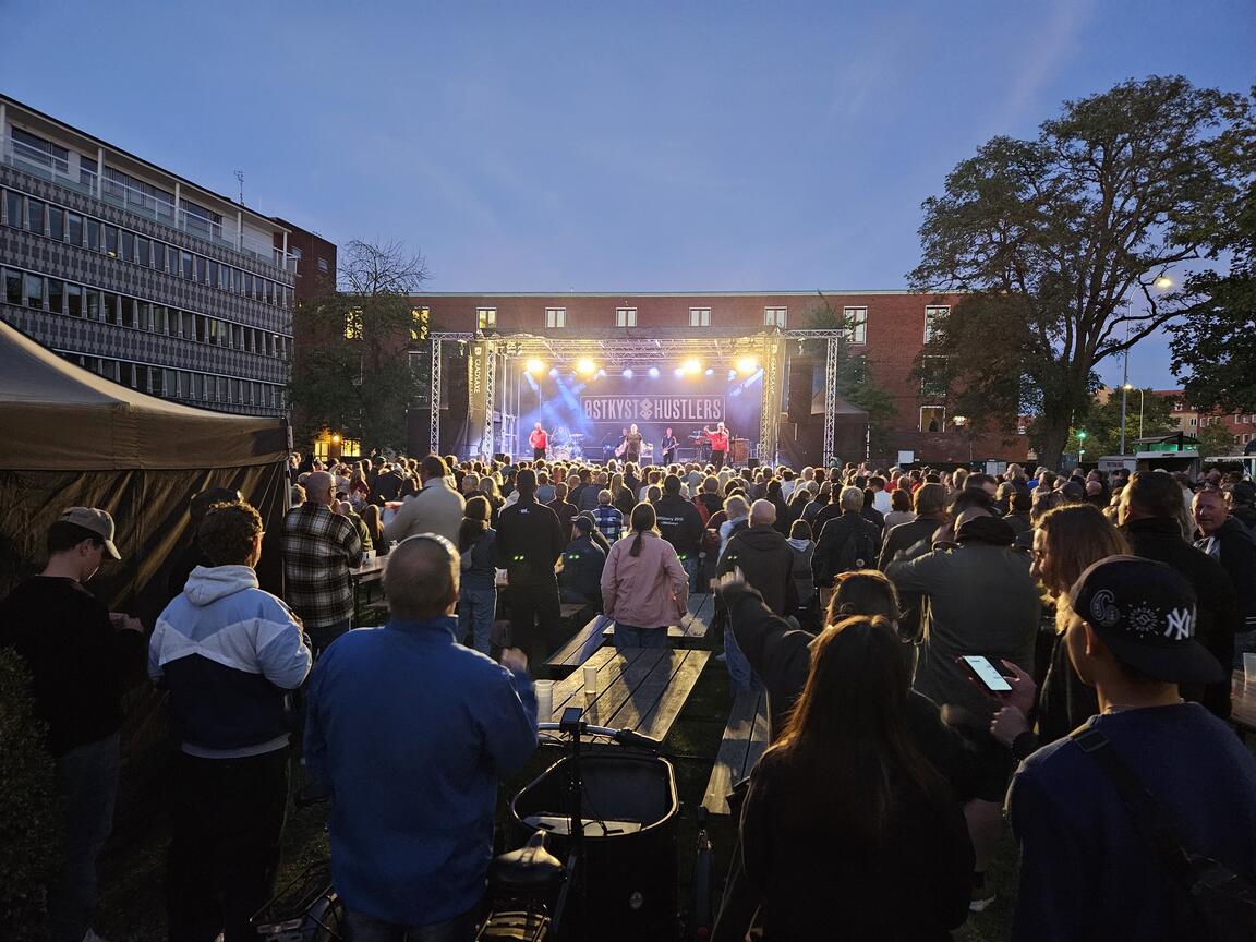 Klik på billedet for at lukke vinduet