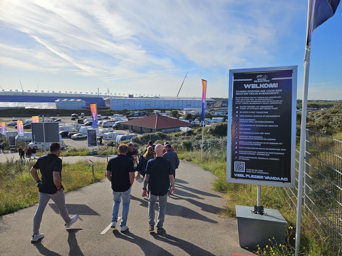 Klik på billedet for at lukke vinduet