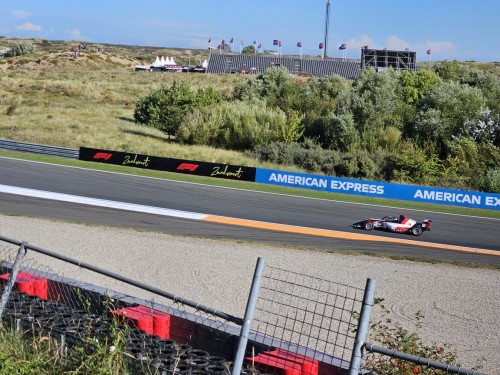 Klik på billedet for at se det i større format