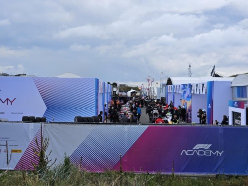 Klik på billedet for at se det i større format