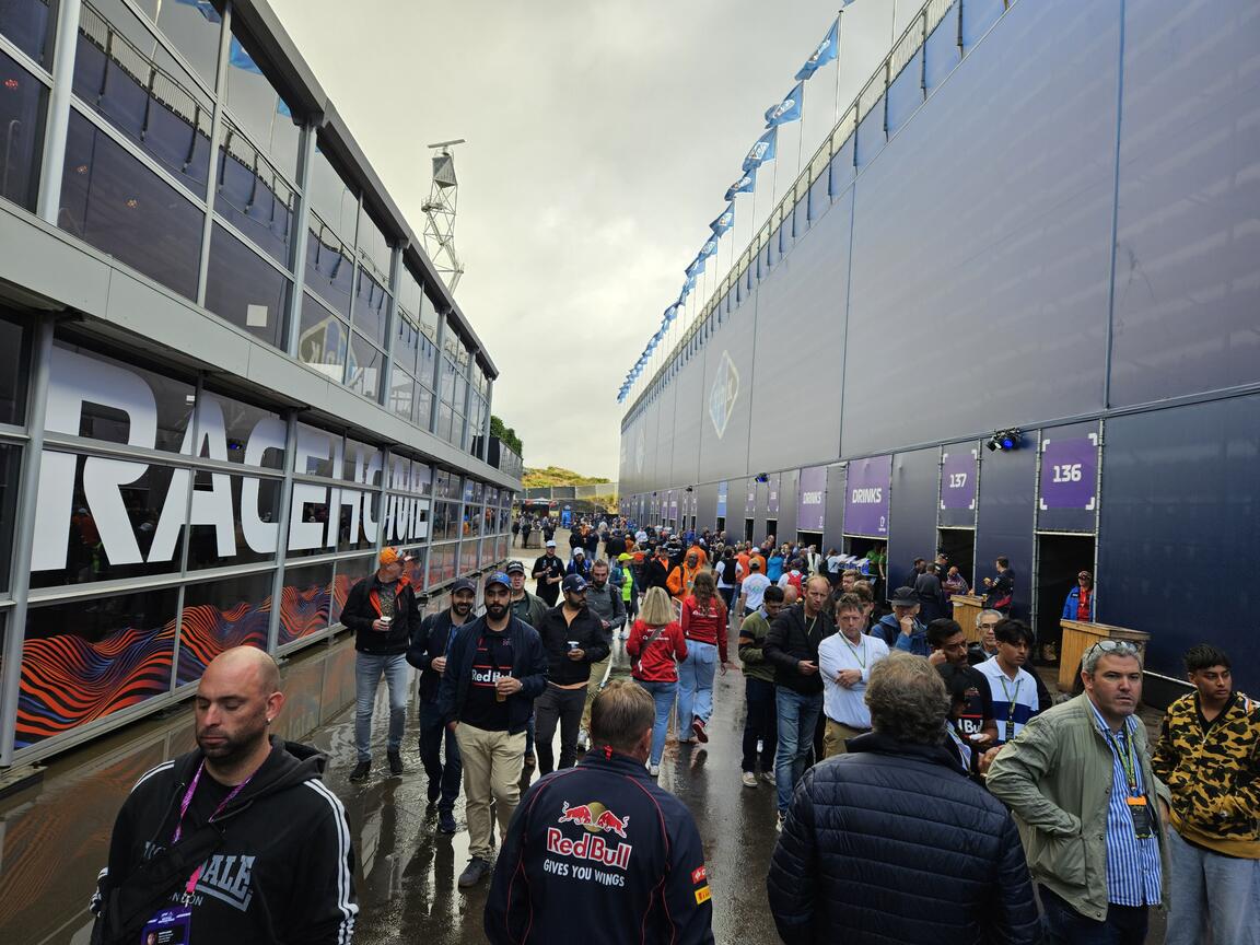 Klik på billedet for at lukke vinduet