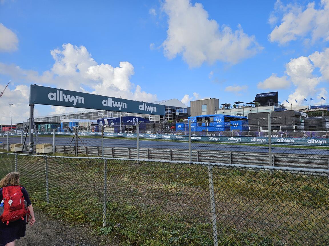 Klik på billedet for at lukke vinduet