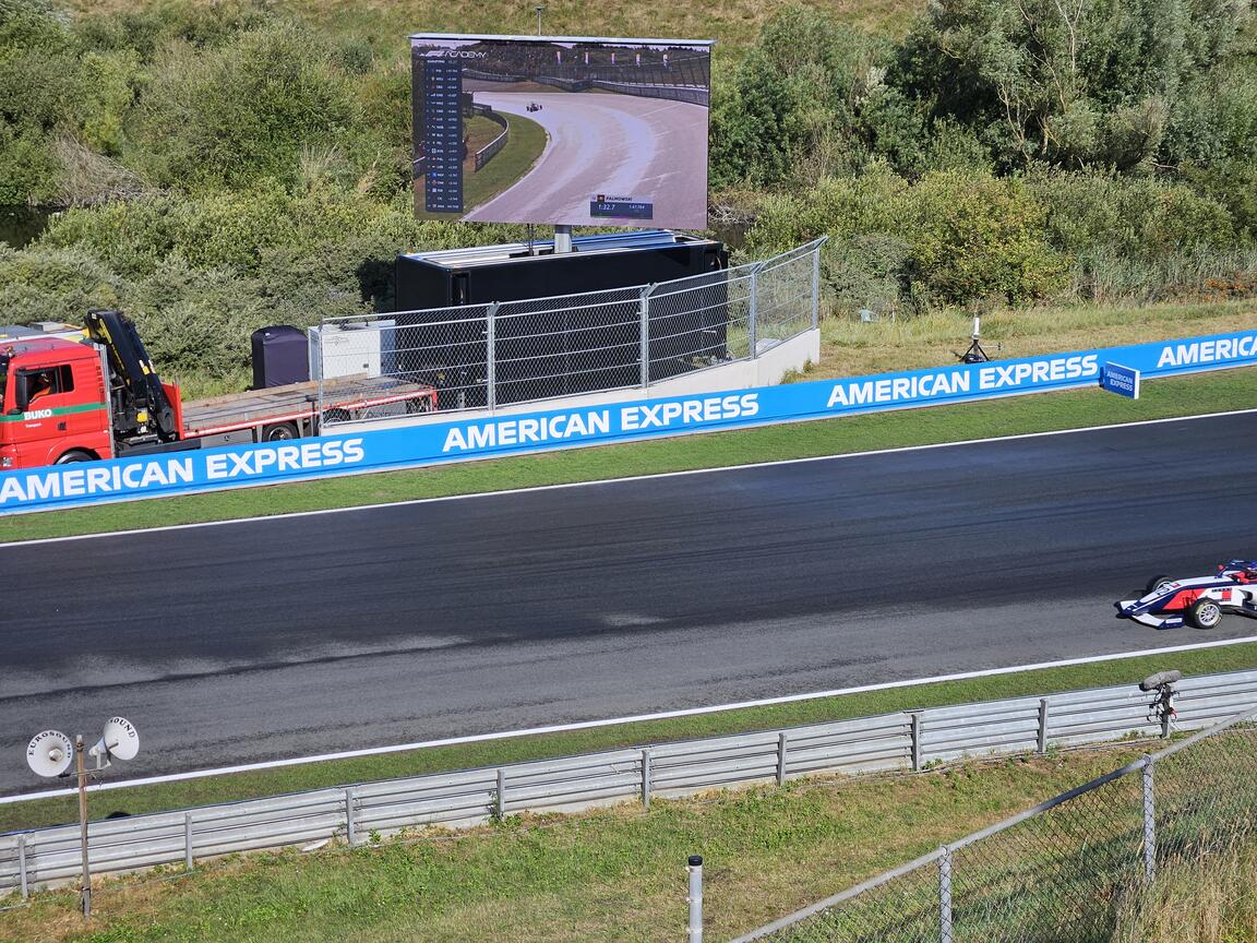 Klik på billedet for at lukke vinduet