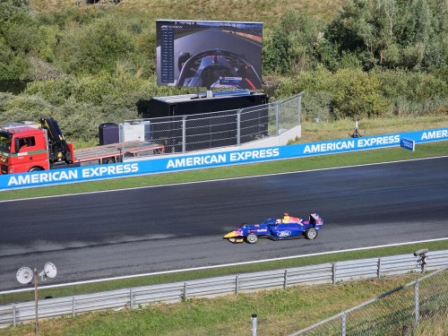 Klik på billedet for at se det i større format