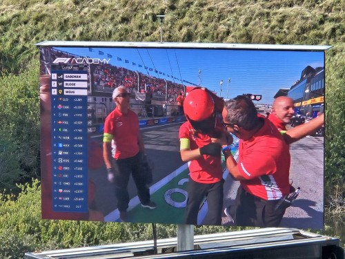 Klik på billedet for at se det i større format