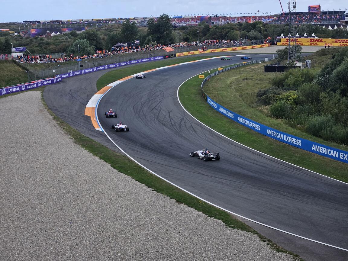 Klik på billedet for at lukke vinduet