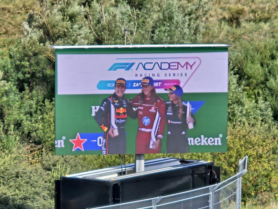 Klik på billedet for at lukke vinduet