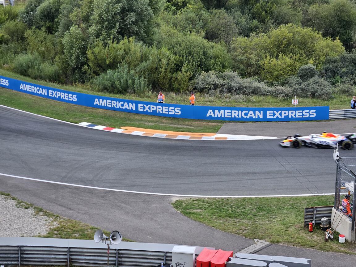 Klik på billedet for at lukke vinduet