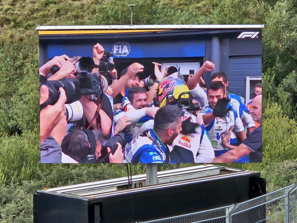 Klik på billedet for at lukke vinduet