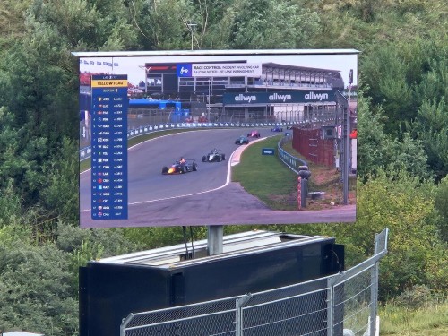 Klik på billedet for at se det i større format