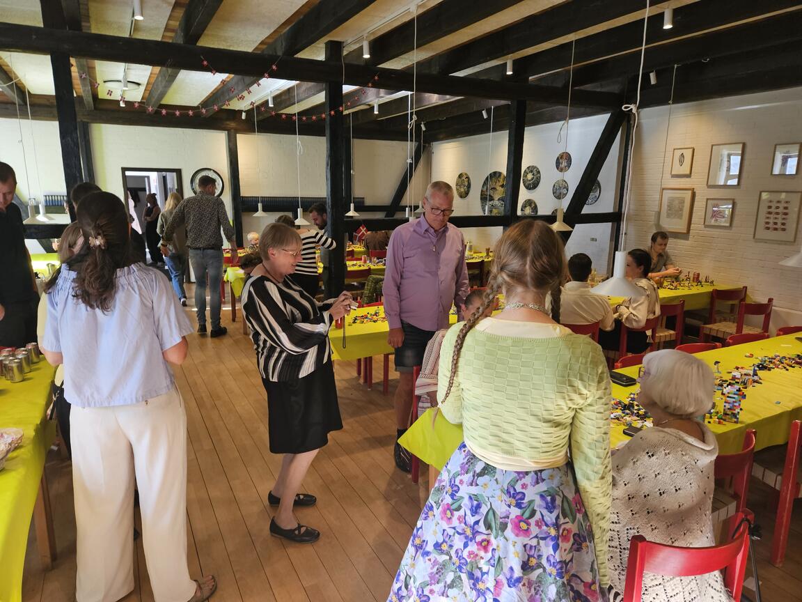 Klik på billedet for at lukke vinduet