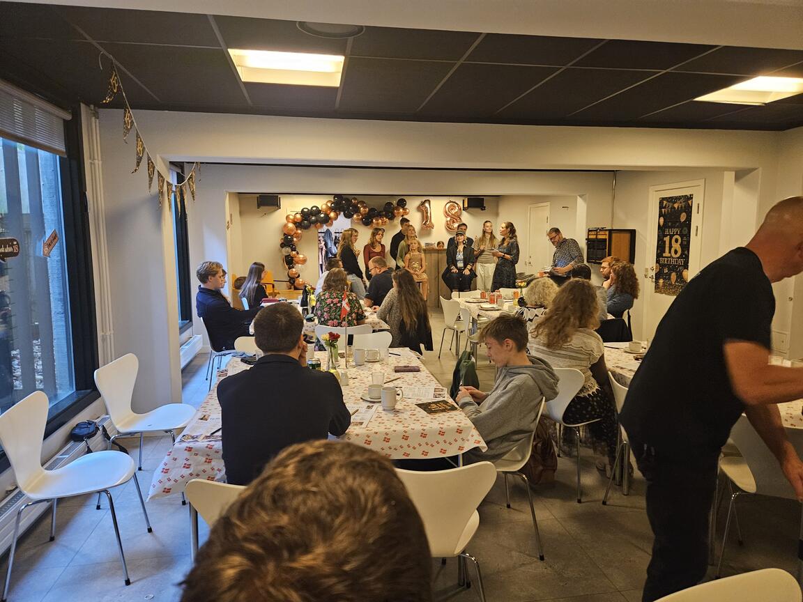 Klik på billedet for at lukke vinduet