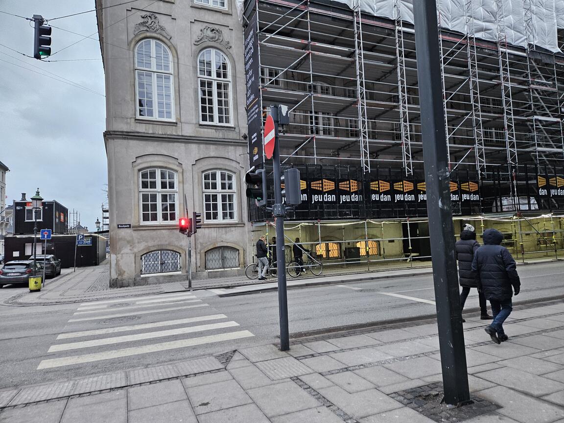 Klik på billedet for at lukke vinduet