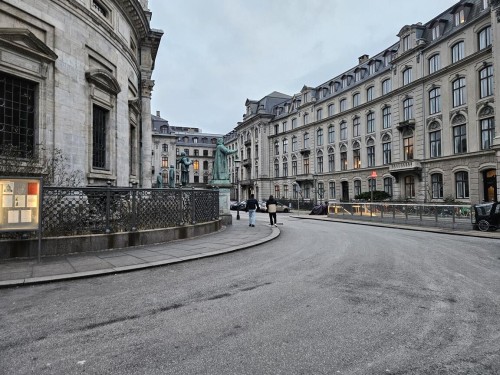 Klik på billedet for at se det i større format