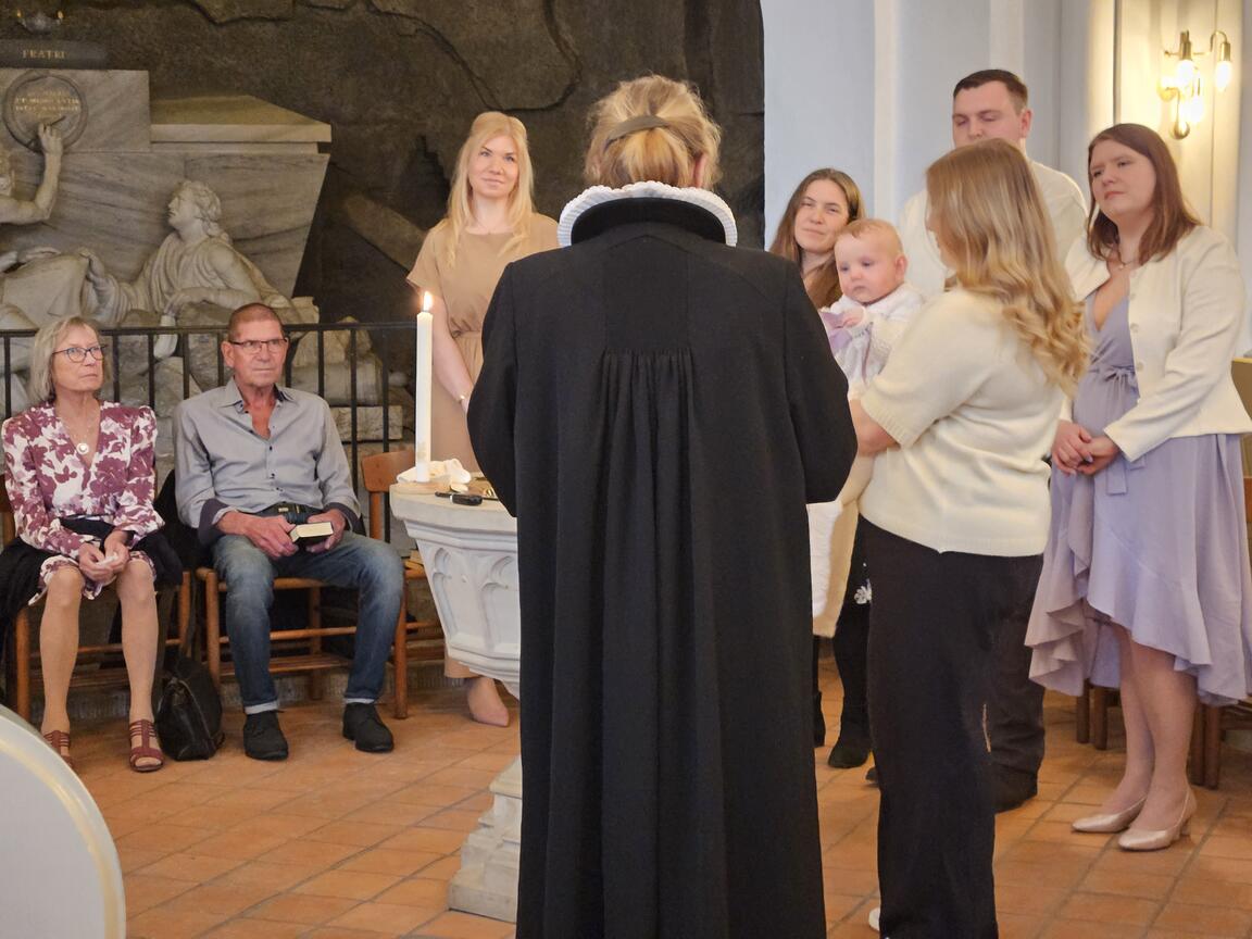 Klik på billedet for at lukke vinduet