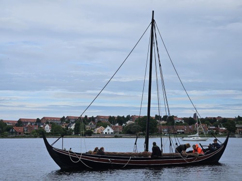 Klik på billedet for at se det i større format