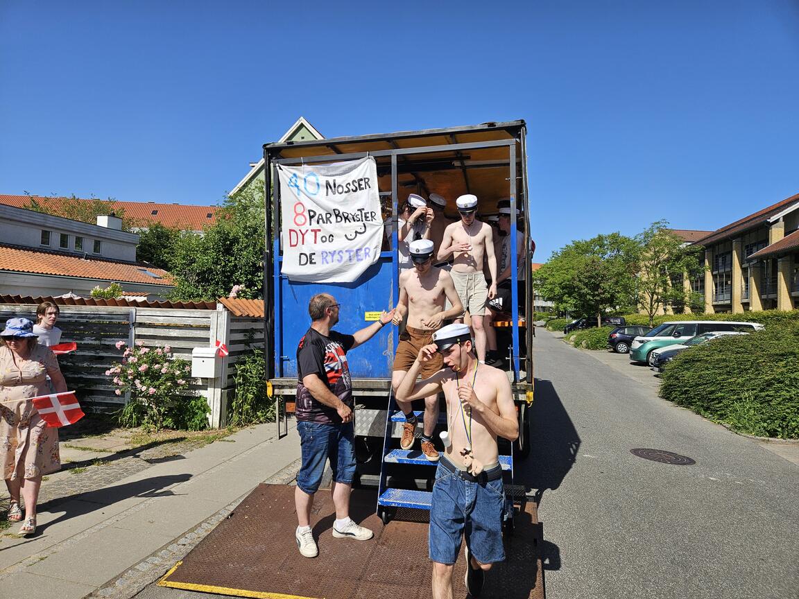 Klik på billedet for at lukke vinduet