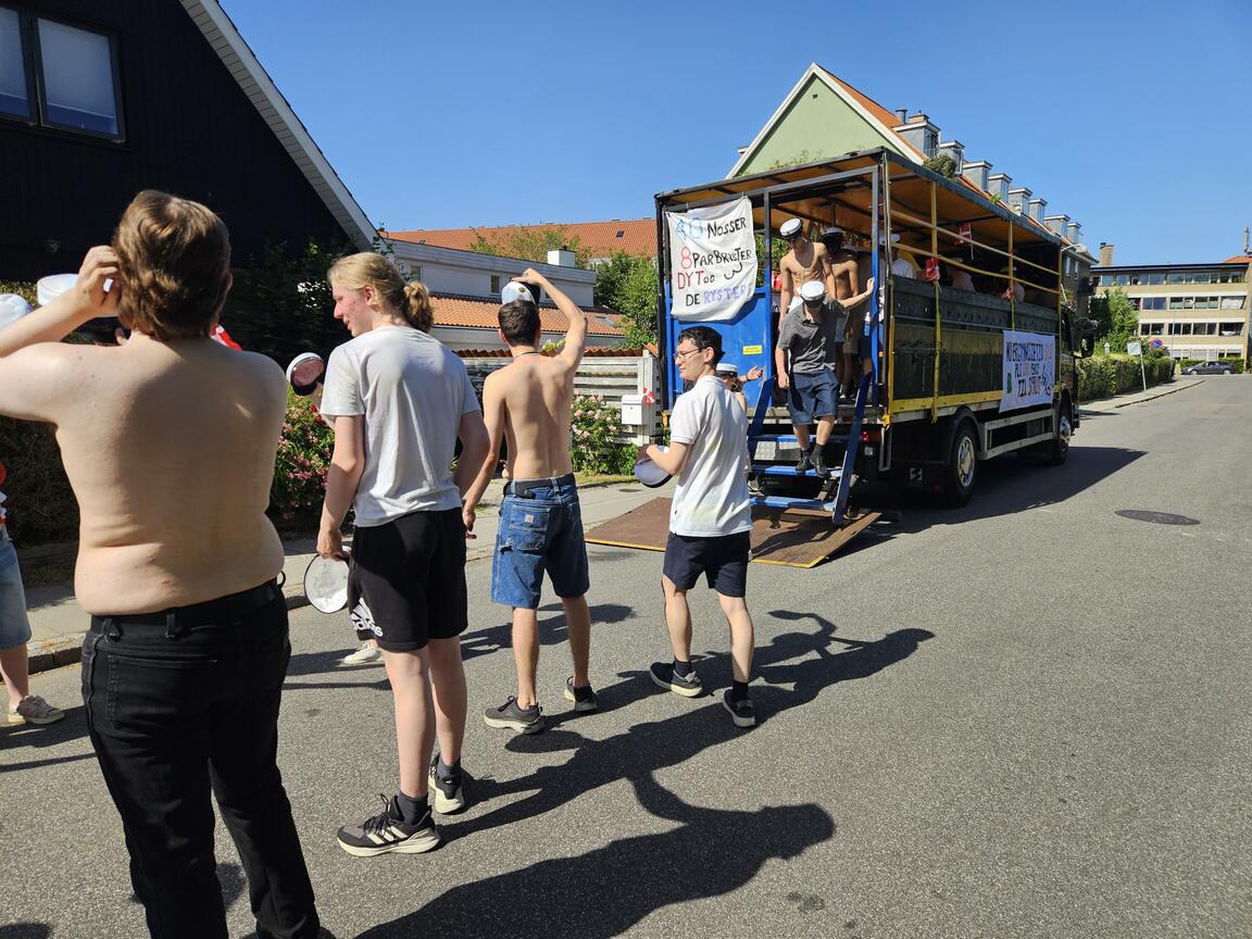 Klik på billedet for at lukke vinduet