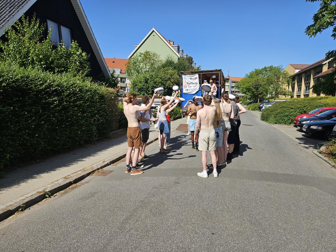 Klik på billedet for at lukke vinduet