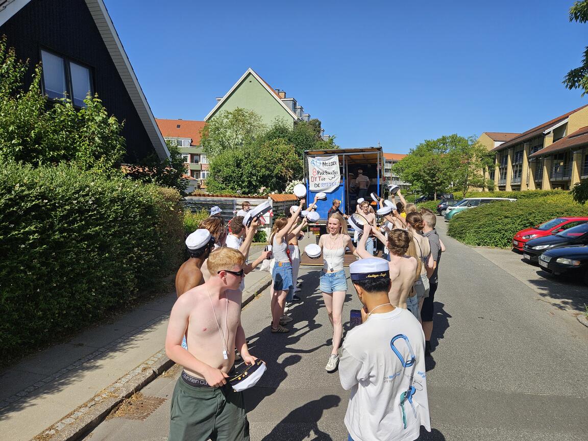 Klik på billedet for at lukke vinduet