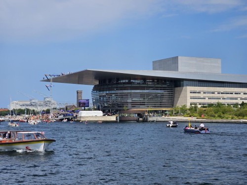 Klik på billedet for at se det i større format