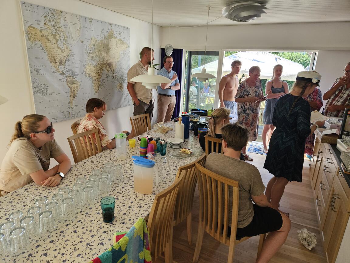 Klik på billedet for at lukke vinduet