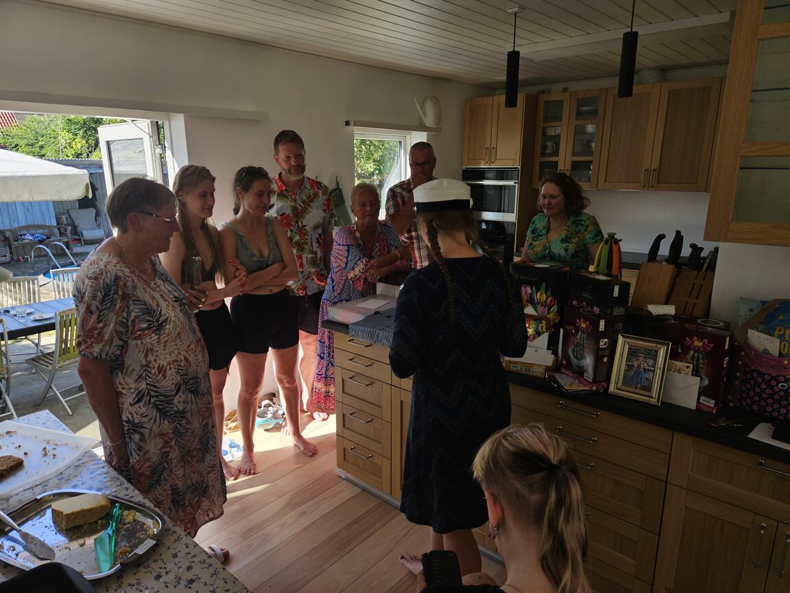 Klik på billedet for at lukke vinduet