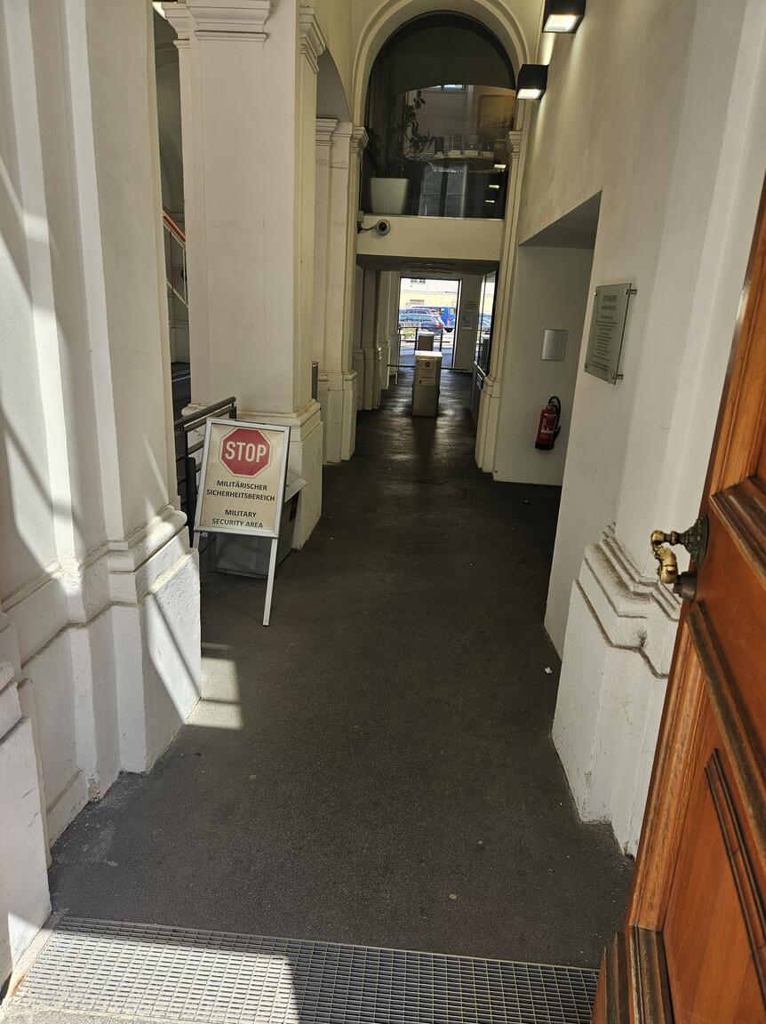 Klik på billedet for at lukke vinduet