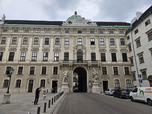 Klik på billedet for at se det i større format